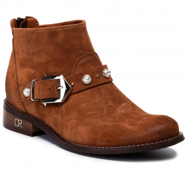 botki zamszowe carinii